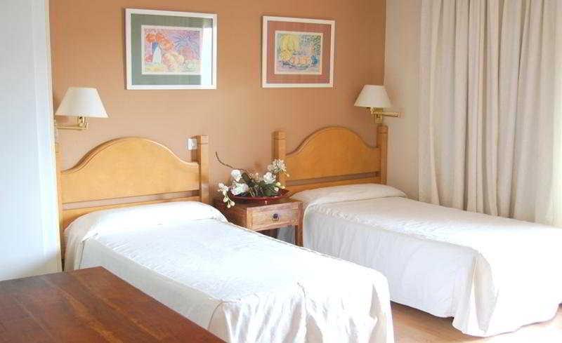 Hotel El Faro Μαρμπέλλα Δωμάτιο φωτογραφία
